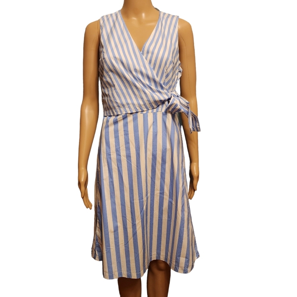 Ann Taylor Poplin Stripe Wrap Chest Dress Size 2